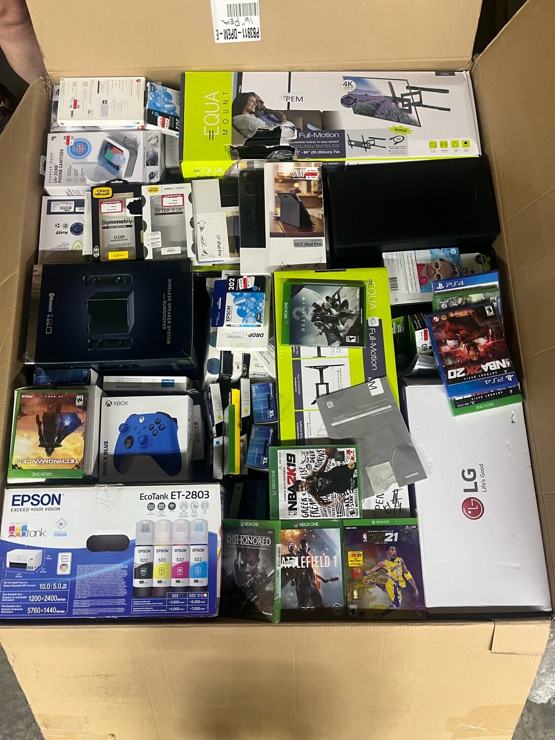 Mystery box electronics pallets