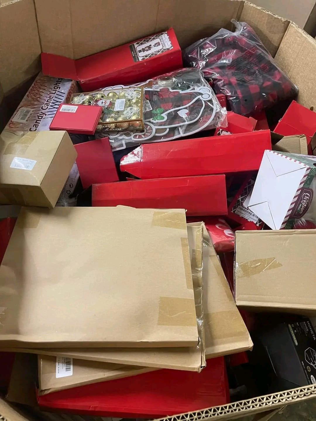Wholesale Christmas Decor Items for All Christmas Needs - Image 8