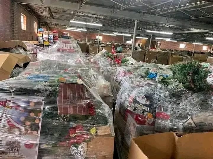 Wholesale Christmas Merchandise Pallets for Seasonal Buyers and Resellers - Image 4