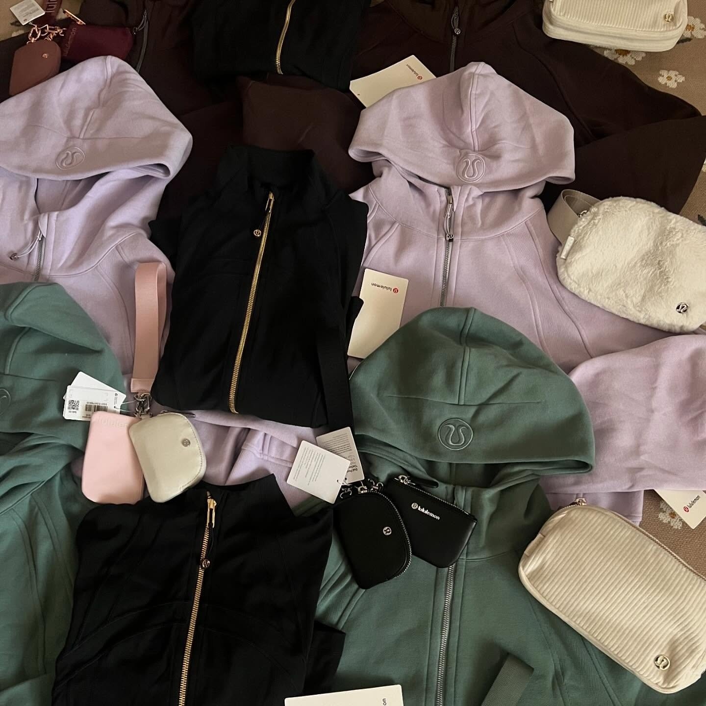 Wholesale lululemon clothes pallets