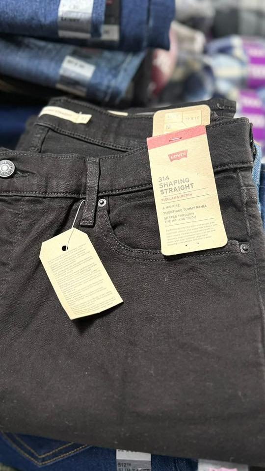 buy wholesale levi jean clothings-pallets for sale