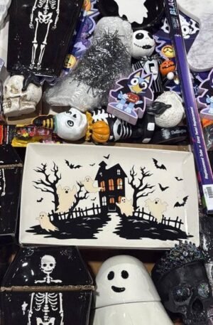 halloween pallet liquidation