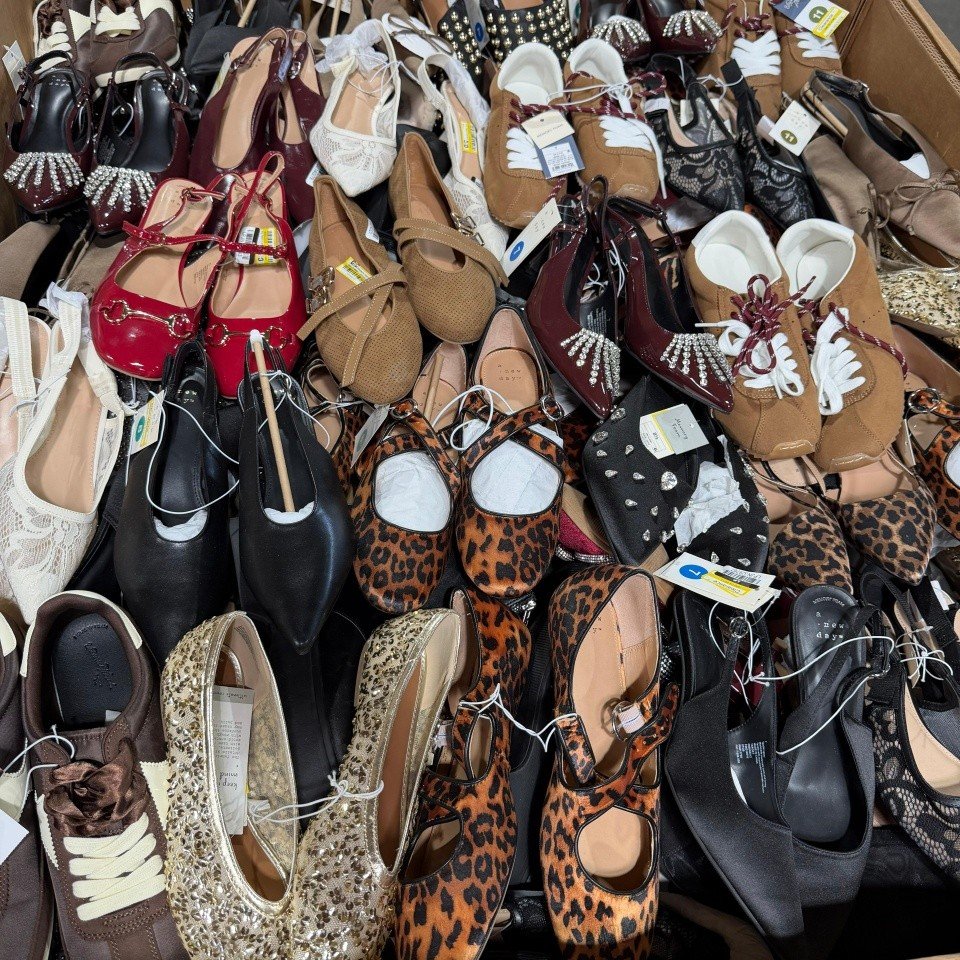 Target women's Shoe Pallet