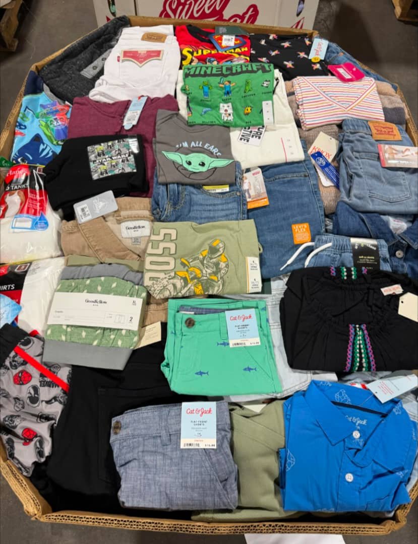 Target Mixed Clothing Pallet - Image 6